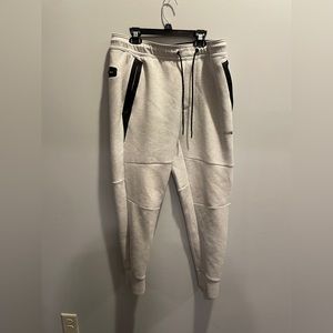 American Eagle White Joggers